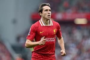 罗马诺：小基耶萨仍打算离开利物浦，意甲是首选目的地