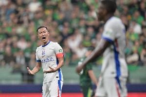 记者：申花客战海牛吴曦缺席赛前训练，徐皓阳出现在吴曦的位置